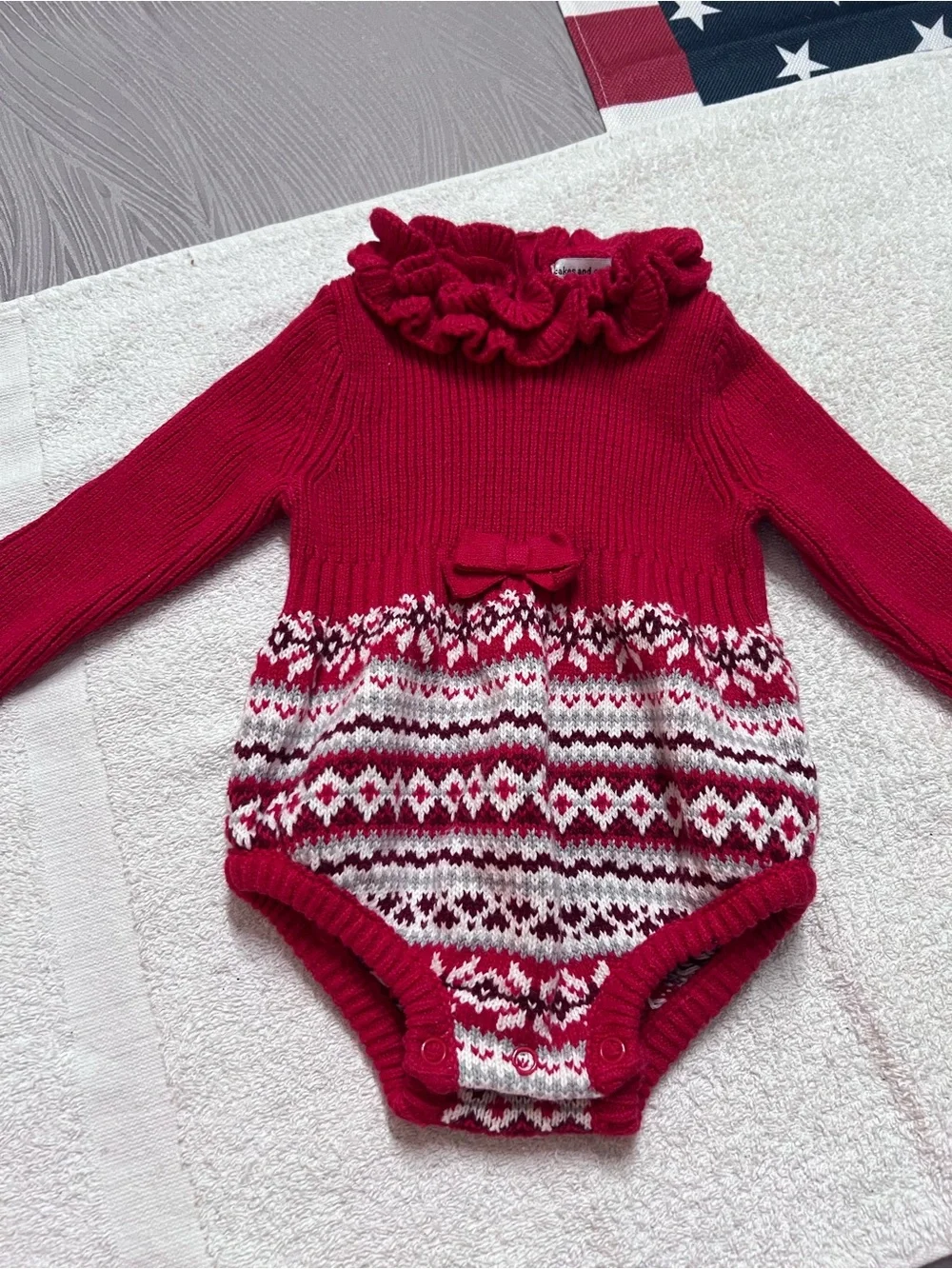 Cupcakes & Cashmere Baby 3-6M Red Fair Isle Sweater Romper Snowflake